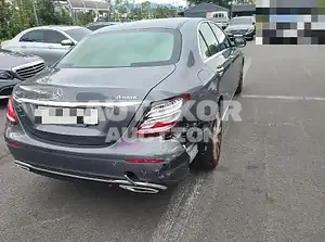 2020, Mercedes-Benz / E 300, VIN: W1KZF4KB6LA832636, 32400 км., gas, 1991 куб.см.