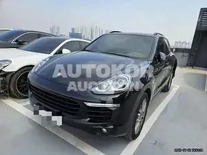 2016, Porsche / Cayenne, 63280 км., diesel