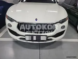 2017, Maserati / Levante, VIN: ZN661XUL6HX216098, 107772 км., gas
