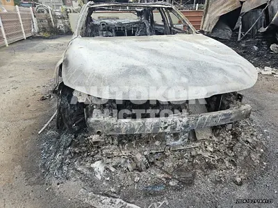 2021, BMW / B5, gas