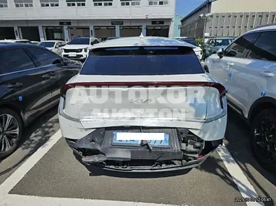 2022, Kia / ev6, VIN: KNAC281CPNA072711, 60848 км., electric