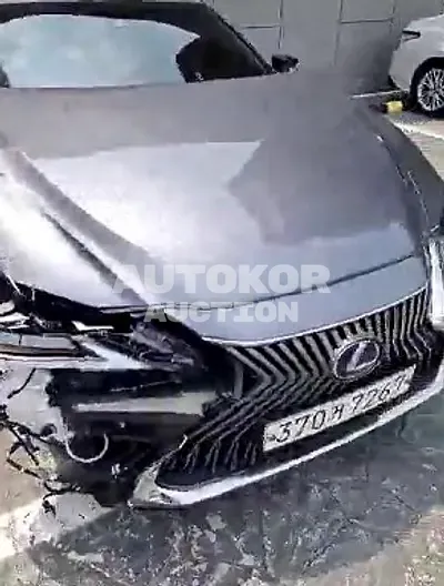 2021, Lexus / ES 300, VIN: JTHBA1C1XM2002542, 26543 км., hybrid