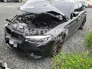 2018, BMW / M5, 20000 км., gas, 4395 куб.см.