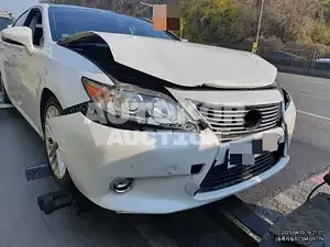 2015, Lexus / ES 350, VIN: JTHBK1GG8F2192615, 90000 км., gas