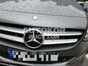2015, Mercedes-Benz / B 200, 122108 км., diesel, 2143 куб.см.
