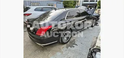 2016, Genesis / eq900, 200000 км., gas, 3300 куб.см.