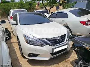 2016, Nissan / Altima, VIN: 1N4AL3AP3HC105169, gas