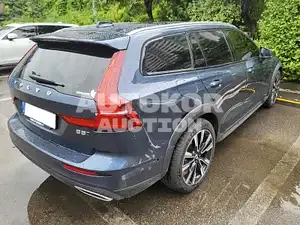 2022, Volvo / V60, VIN: YV1ZZL12CN1094897, 1217 км., hybrid