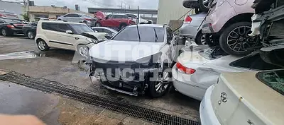 2016, Hyundai / Santa FE, VIN: KMHSW81UBGU698173, diesel