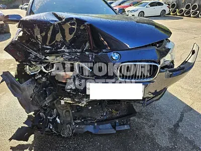 2017, BMW / 320i, VIN: WBA8A9101HK883963, 44256 км., gas