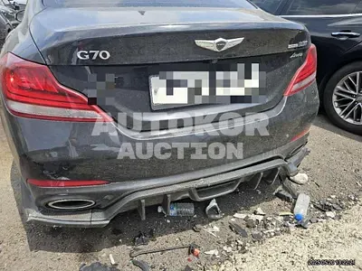 2019, Genesis / G70, 51110 км., gas, 3300 куб.см.