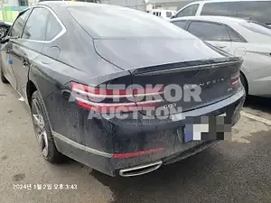 2023, Genesis / G80, 10000 км., gas