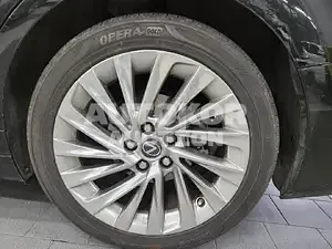 2019, Lexus / ES 300, unknown