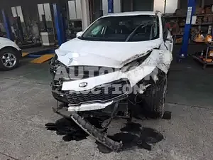 2017, Kia / Sportage, VIN: KNAPN813DHK290184, 87348 км., diesel