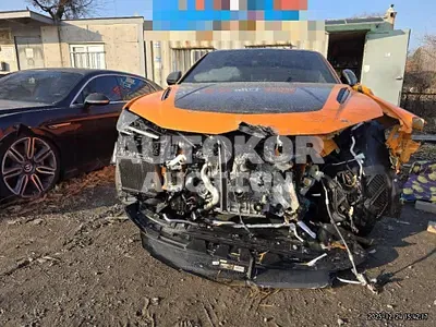 2023, Lamborghini / Urus, gas
