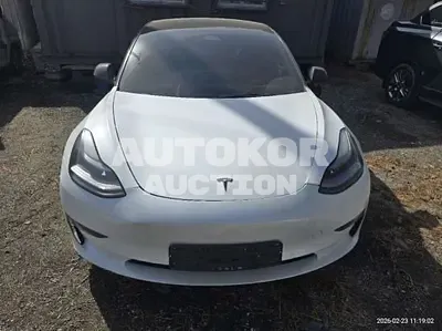 2022, Tesla / Model 3, VIN: 5YJ3E1EB3NF309419, 12 км., electric