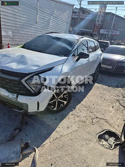 2023, Kia / Sportage, VIN: KNAPX81GBPK087313, 30673 км., hybrid