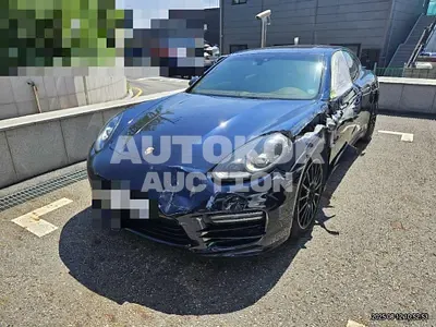 2016, Porsche / Panamera, 174471 км., gas