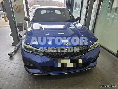 2019, BMW / 330, 90493 км., gas