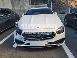 2021, Mercedes-Benz / E 250, VIN: W1KZF4FBXMA959448, 32862 км., gas