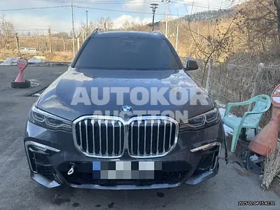 2021, BMW / 740, 71557 км., gas