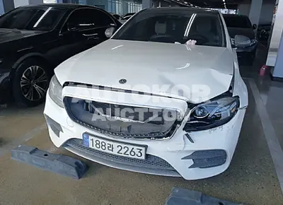 2019, Mercedes-Benz / e300, 79000 км., gas