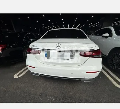 2022, Mercedes-Benz / e220, 79680 км., diesel