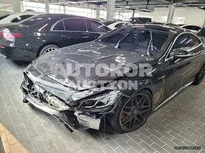 2018, Mercedes-Benz / S 63 AMG, VIN: WDDXJ8JB1JA034136, 76056 км., gas