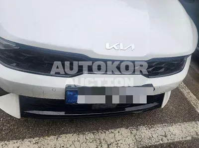 2024, BMW / B5, 4000 км., gas, 1999 куб.см.