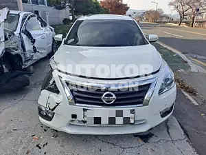 2015, Nissan / Altima, 37308 км., gas