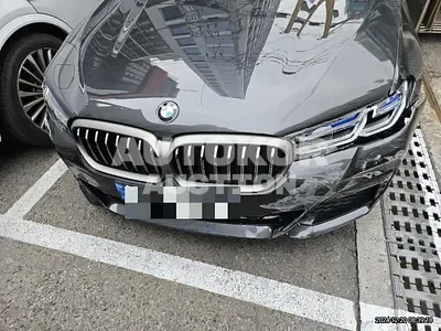 2021, BMW / 550, gas