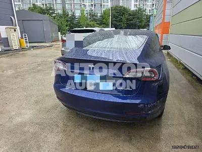 2022, Tesla / Model 3, 118975 км., electric