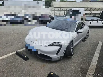 2023, Porsche / Taycan, electric