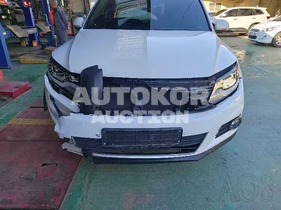 2015, Volkswagen / Tiguan, VIN: WVGZZZ5NZFW500958, 113546 км., diesel