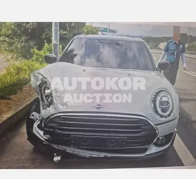 2021, MINI / Clubman, 71769 км., gas