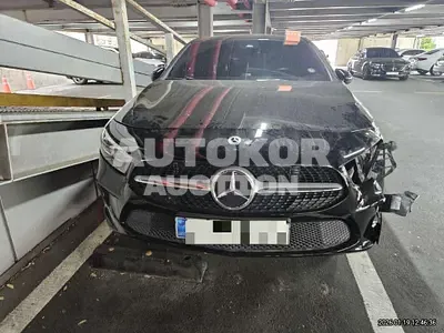 2022, Mercedes-Benz / a220, 32546 км., gas