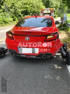 2024, Audi / R8, 90000 км., gas