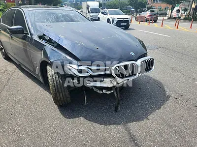 2022, BMW / 530, VIN: WBA71BH07NCK13915, 21000 км., gas