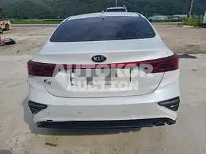2018, BMW / Z1, VIN: KNAF241BEKA020297, 100000 км., gas