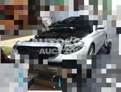 2017, Mercedes-Benz / E 220, 61451 км., diesel, 1950 куб.см.