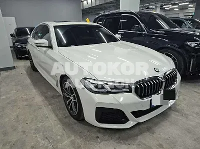 2023, BMW / 520, 37432 км., gas, 1998 куб.см.