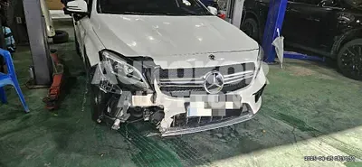 2019, Mercedes-Benz / A 45 AMG, 81751 км., gas