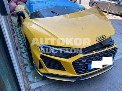 2019, Audi / R8, VIN: WUAZZZFX4K7900547, gas