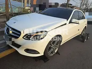 2016, Mercedes-Benz / E 250, 185000 км., diesel, 2143 куб.см.