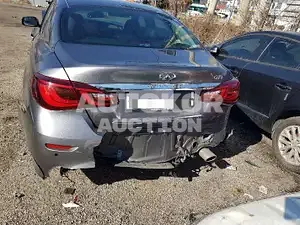 2018, Infiniti / Q70, VIN: JNKBY11E4JM650055, 43216 км., gas