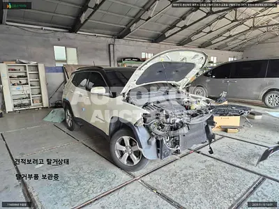 2018, Jeep / Compass, VIN: 3C4NJDCB6JT396723, 31957 км., gas, 2400 куб.см.