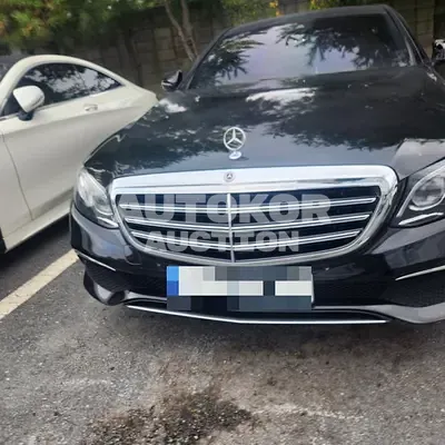 2019, Mercedes-Benz / E 220, 130000 км., diesel
