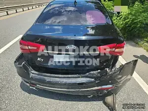 2023, Genesis / G90, 30000 км., gas