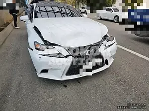 2016, Lexus / IS 200t, VIN: JTHBA5D28G5018322, 108000 км., gas