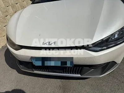 2022, Kia / ev6, VIN: KNAC281AFNA068870, 159058 км., electric